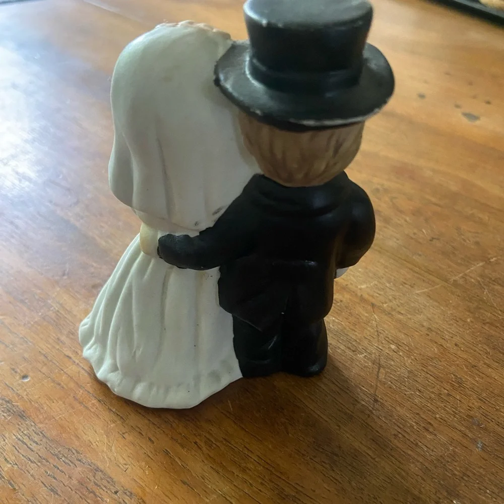 Vintage Bride&Groom wedding Cake Topper